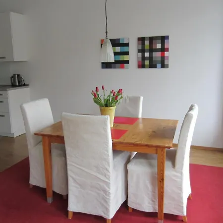 Apartment K9 *